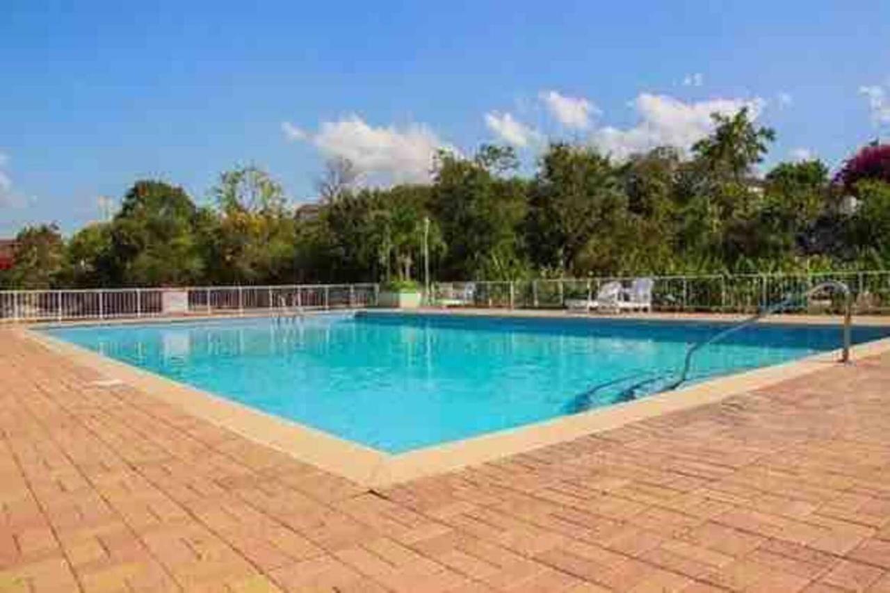 Bella Vista Villa Кингстън Екстериор снимка