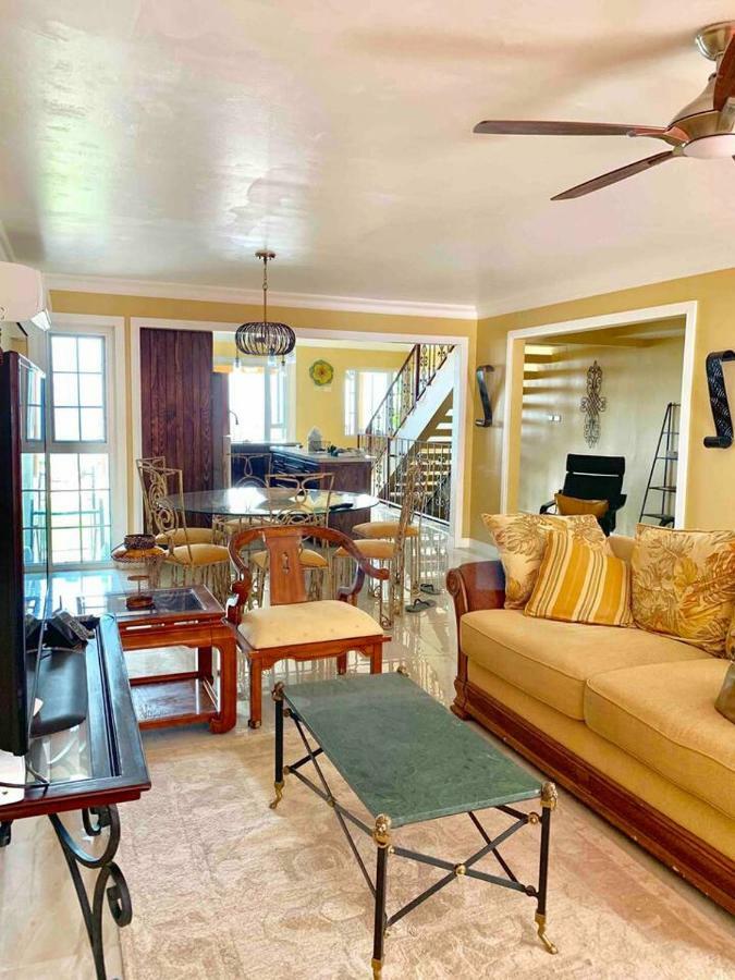 Bella Vista Villa Кингстън Екстериор снимка