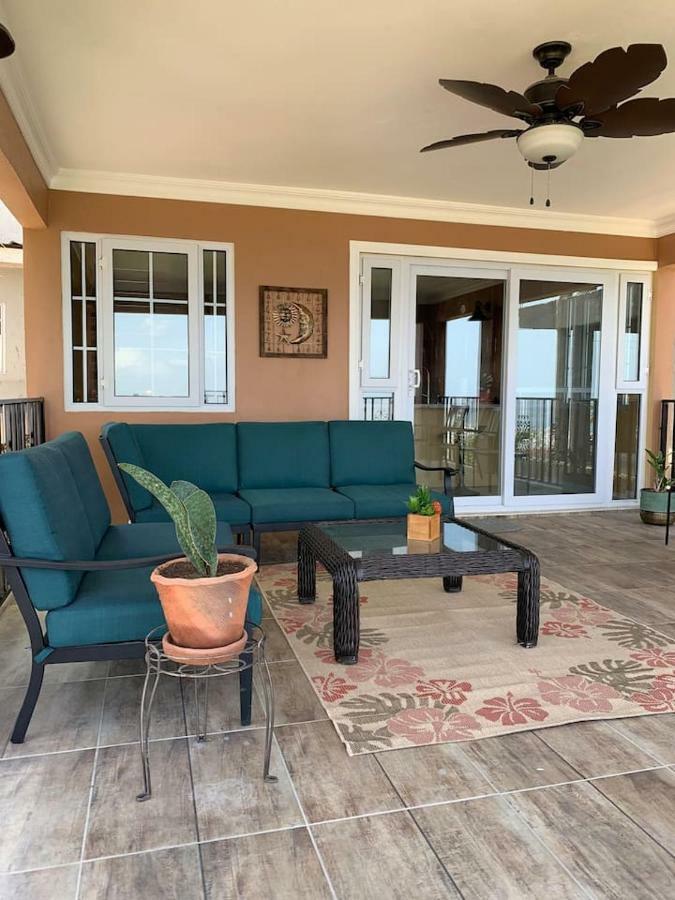 Bella Vista Villa Кингстън Екстериор снимка